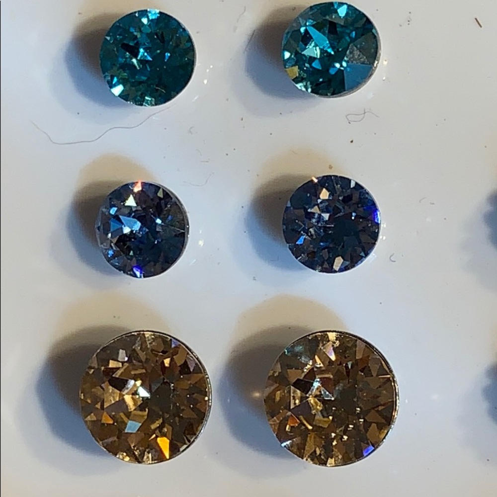 assorted Swarovski crystal studs - Picture 14 of 16